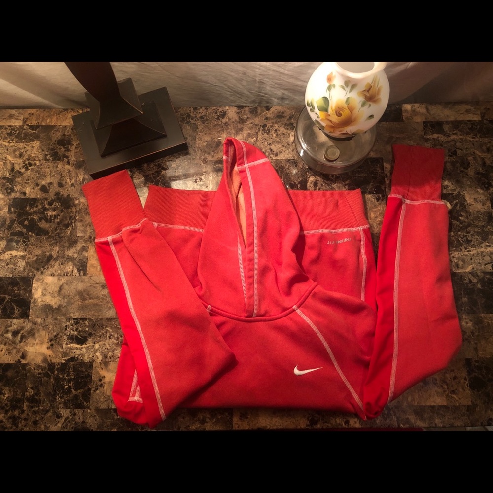 Nike pullover
